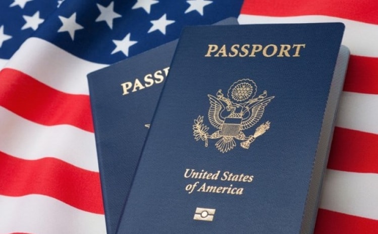 Chuẩn bị hộ chiếu và các loại giấy tờ khác