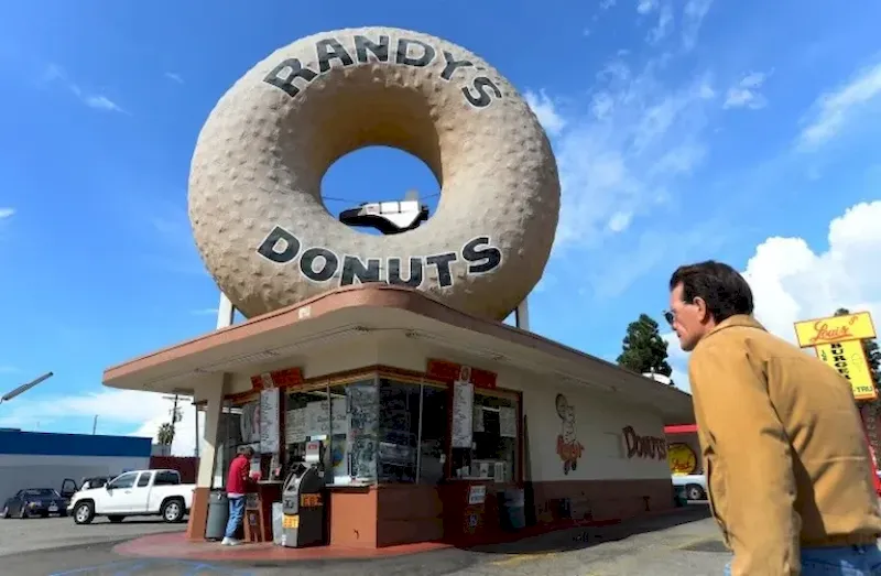 Doughnuts được nhiều lứa tuổi yêu thích ở Los Angeles