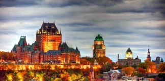 Phố cổ Quebec quyến rũ và lãng mạn